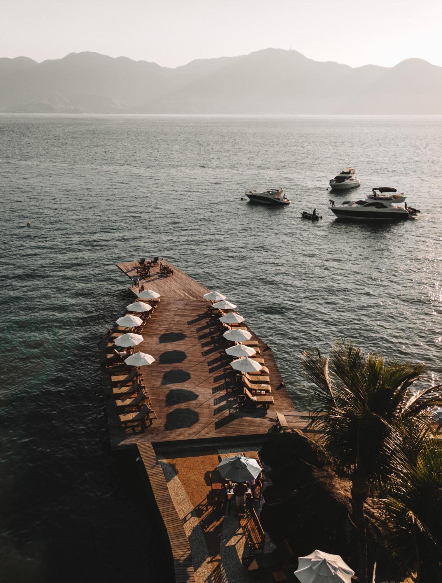 Hotel Mercedes Ilhabela Ngoại thất bức ảnh